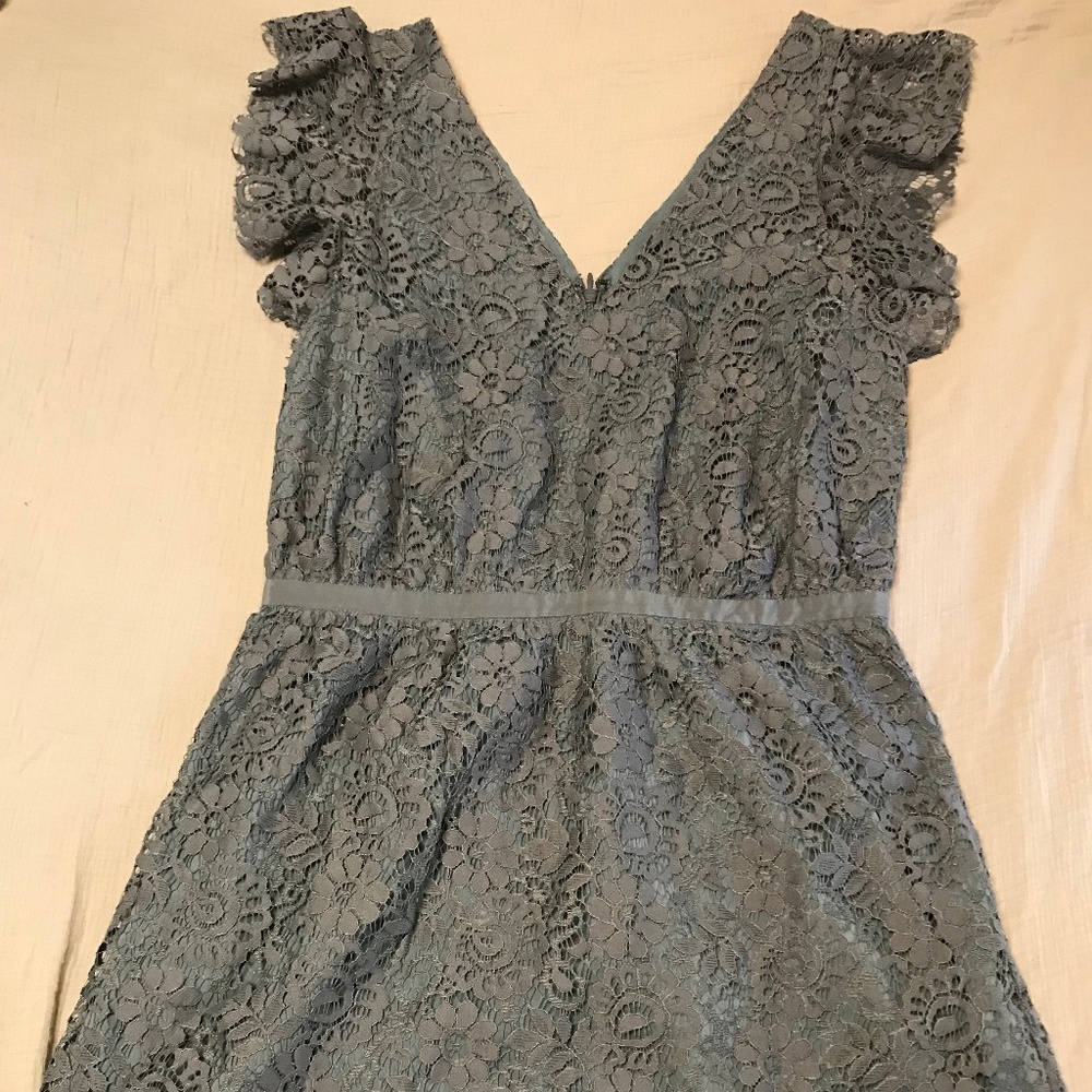 Madewell • Lace Flutter Sleeve Dress in Blue Size 10